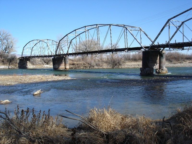 A side view of the bridge