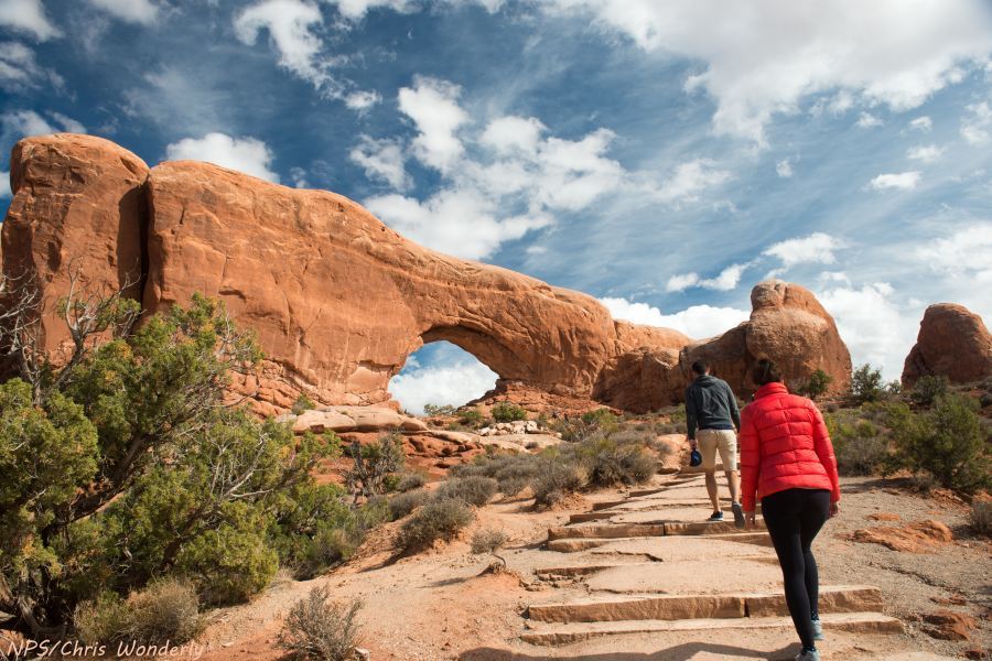 Hiking the Windows Trail