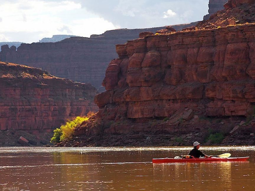 Meander Canyon kayak